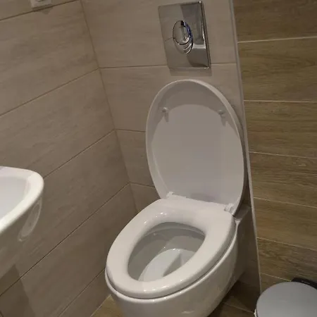 Appartement Kalamaria Brand New 1 Bedroom *