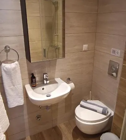 Appartement Kalamaria Brand New 1 Bedroom *
